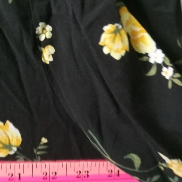 Old Navy XXL Top Black Yellow Floral Print Popover Shirt - Picture 10 of 13